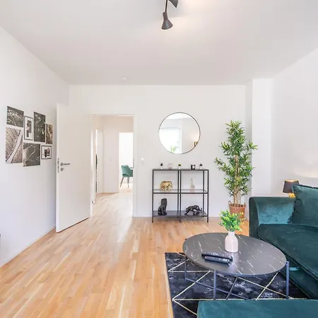 Horst - Moderne 2 Zimmerwohnung Im Herzen Von Ge-horst Naehe Amphitheather Und Arena Aufschalke דירה *