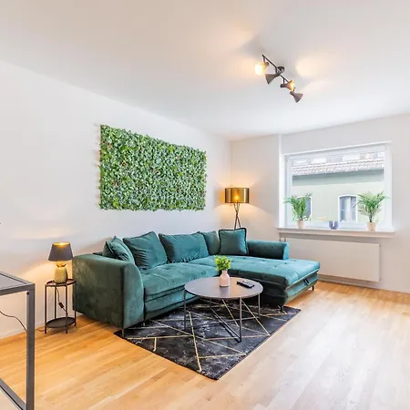 Horst - Moderne 2 Zimmerwohnung Im Herzen Von Ge-horst Naehe Amphitheather Und Arena Aufschalke Gelsenkirchen