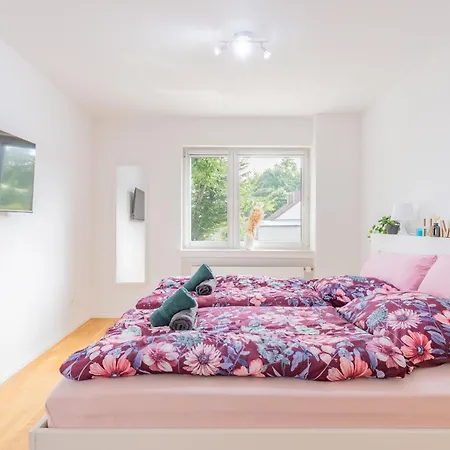 Horst - Moderne 2 Zimmerwohnung Im Herzen Von Ge-horst Naehe Amphitheather Und Arena Aufschalke * גלזנקירכן